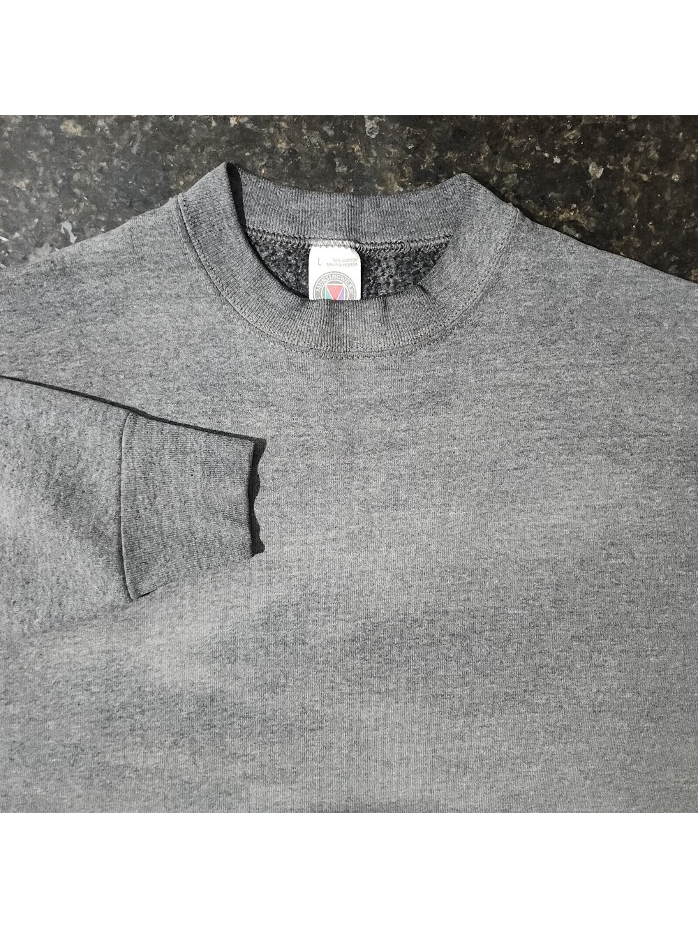 Vintage 90s Munsingwear Sweatshirt Crewneck Pullover Fades Punk Grunge USA Large